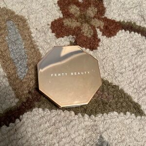 Fenty Beauty Bajan Gyal Bronzer